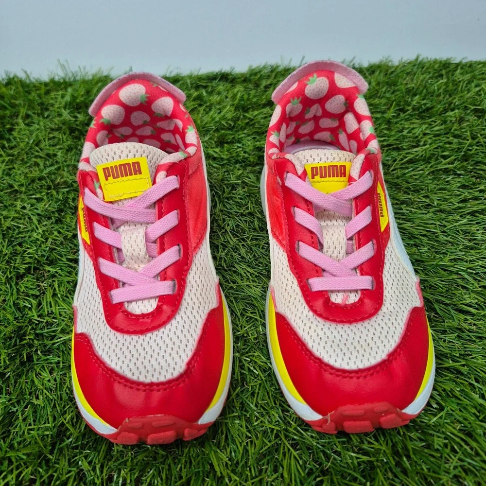 Puma Cruise Rider Fruit Kids Size 10C Red Pink Strawberry Sneakers 385467-01
